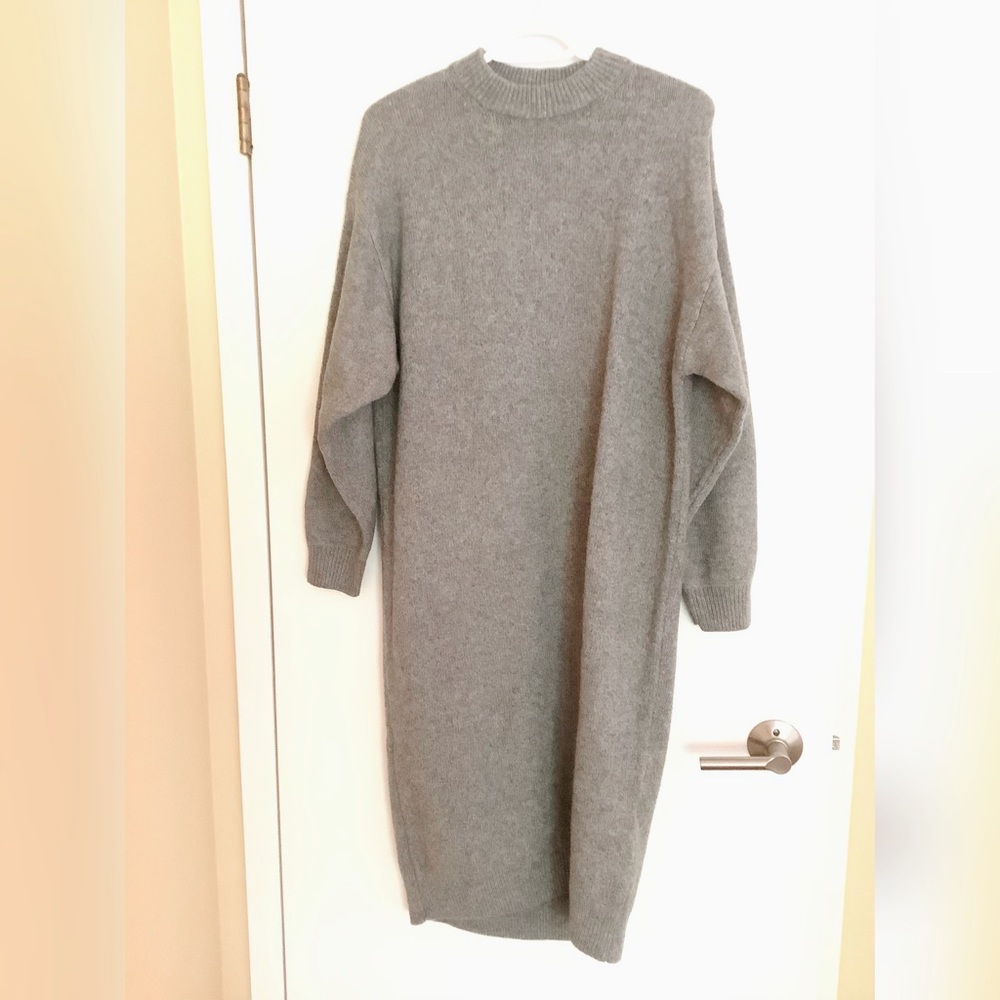 H&M Rib-knit Dress - Picture 3 of 5